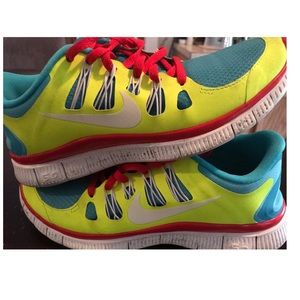 Custom nikeID women’s sneakers